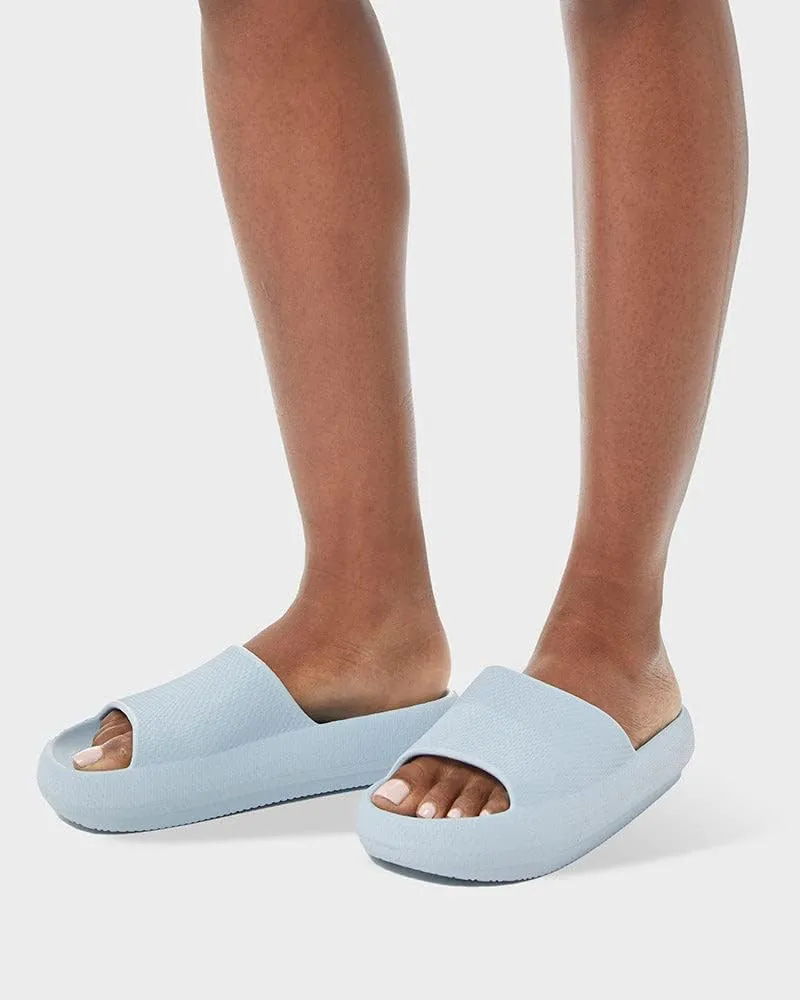 32 Degrees Women's Cloud Slide | Slip-On | Waterproof | Pillow-Like Comfort | Lightweight