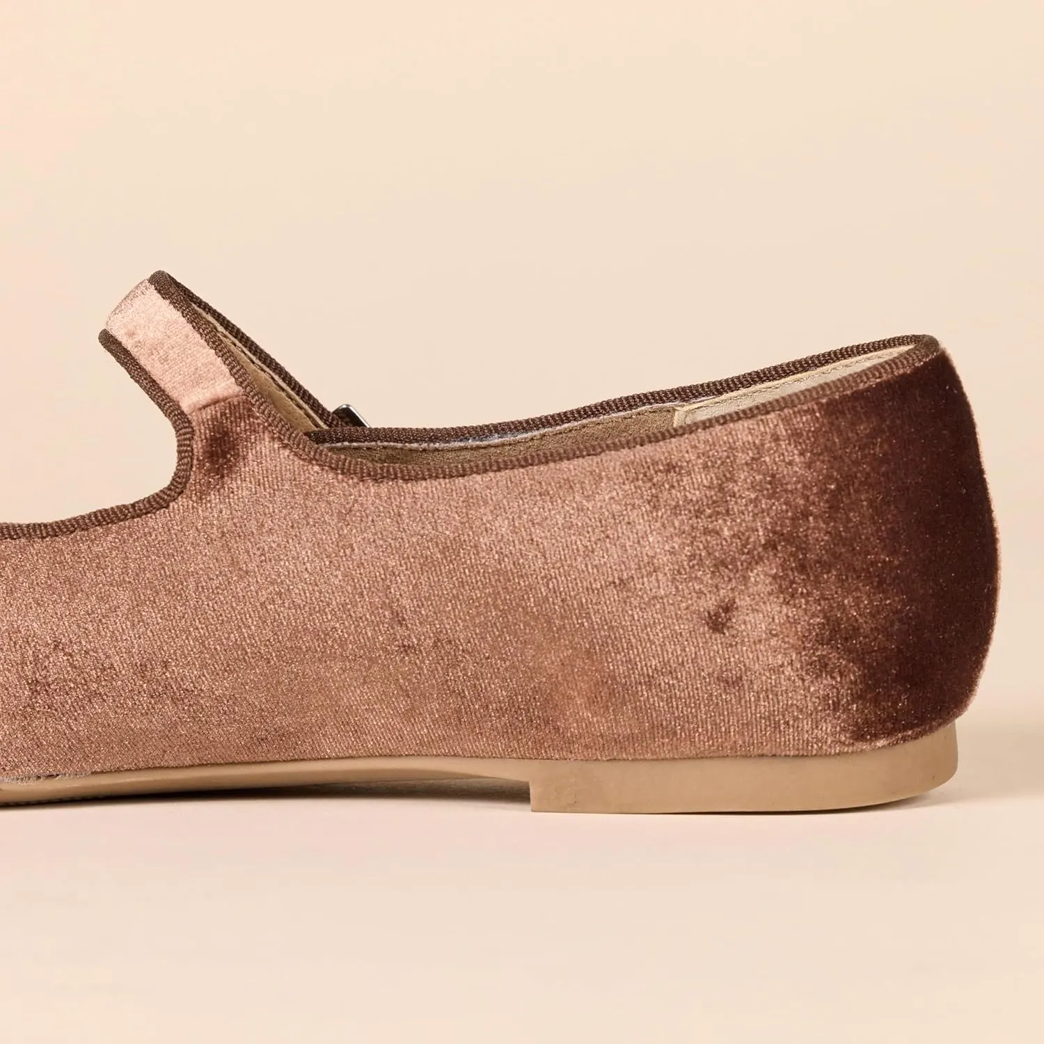 Amazon Essentials Women's Mary Jane Ballet Flat