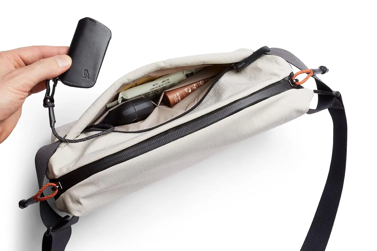 Bellroy Lite Sling, Sling Crossbody Bag For Men & Women, 2024 New Lightweight Water-resistant Materials, Perfect for Travel, 7L