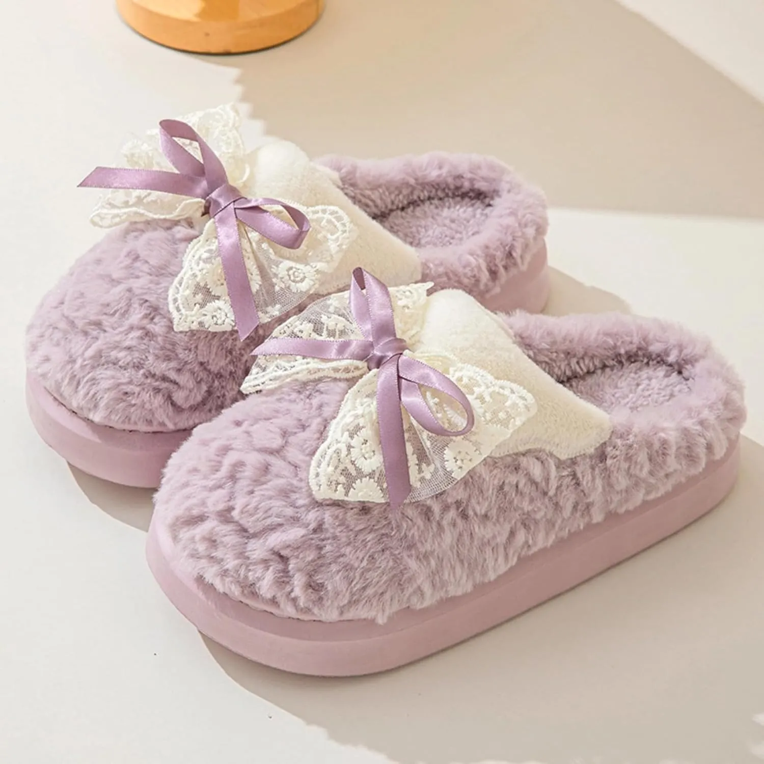 Bow House Slippers for Women Fuzzy Plush Home Slippers with Lace Bow Indoor Cozy Winter Warm Bow Tie Slippers Thickened Sole Slides Comfy Bedroom Shoes