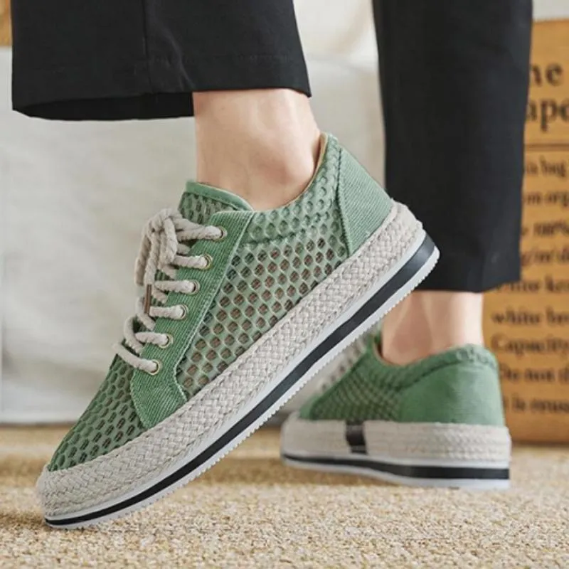 Breathable men's mesh hollow slip-on sneakers