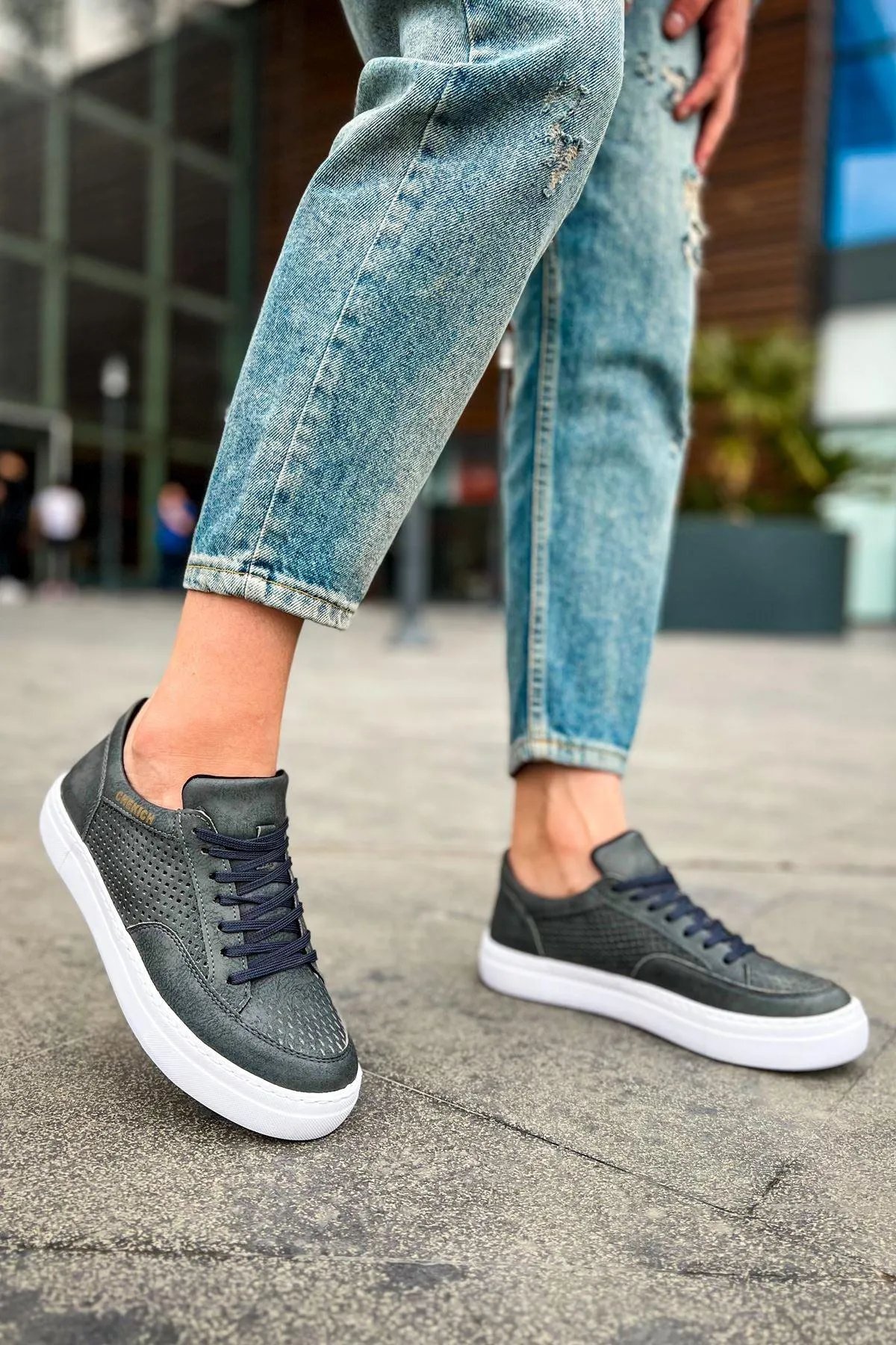 CH015 Laced Men's Unisex Sneaker Shoes