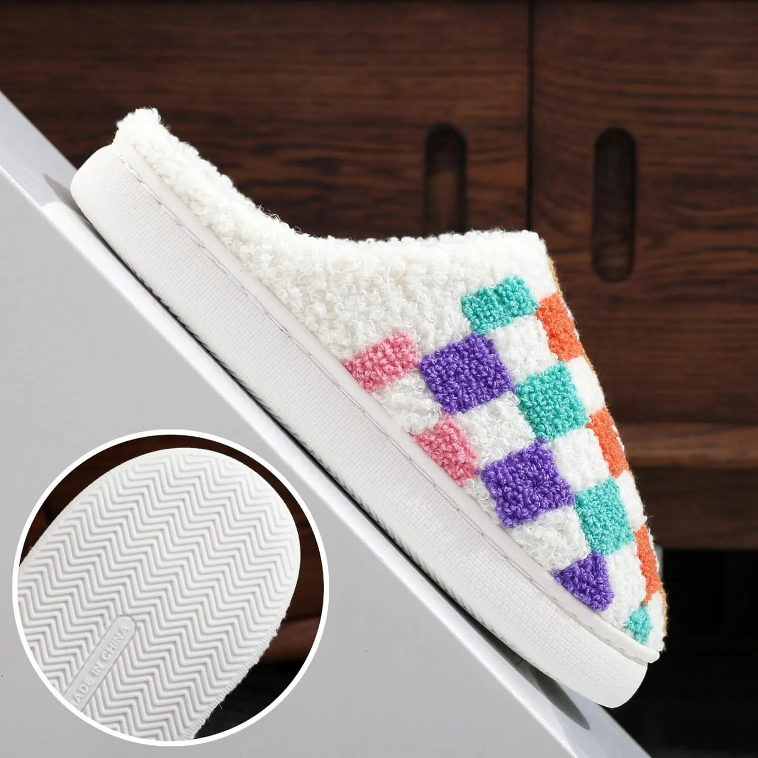 Checkerboard Winter Indoor Warm Slippers for Women & Men - Comfy Plush Fuzzy Slides - Couple Slippers - Flower Checkered Pattern - Shoes