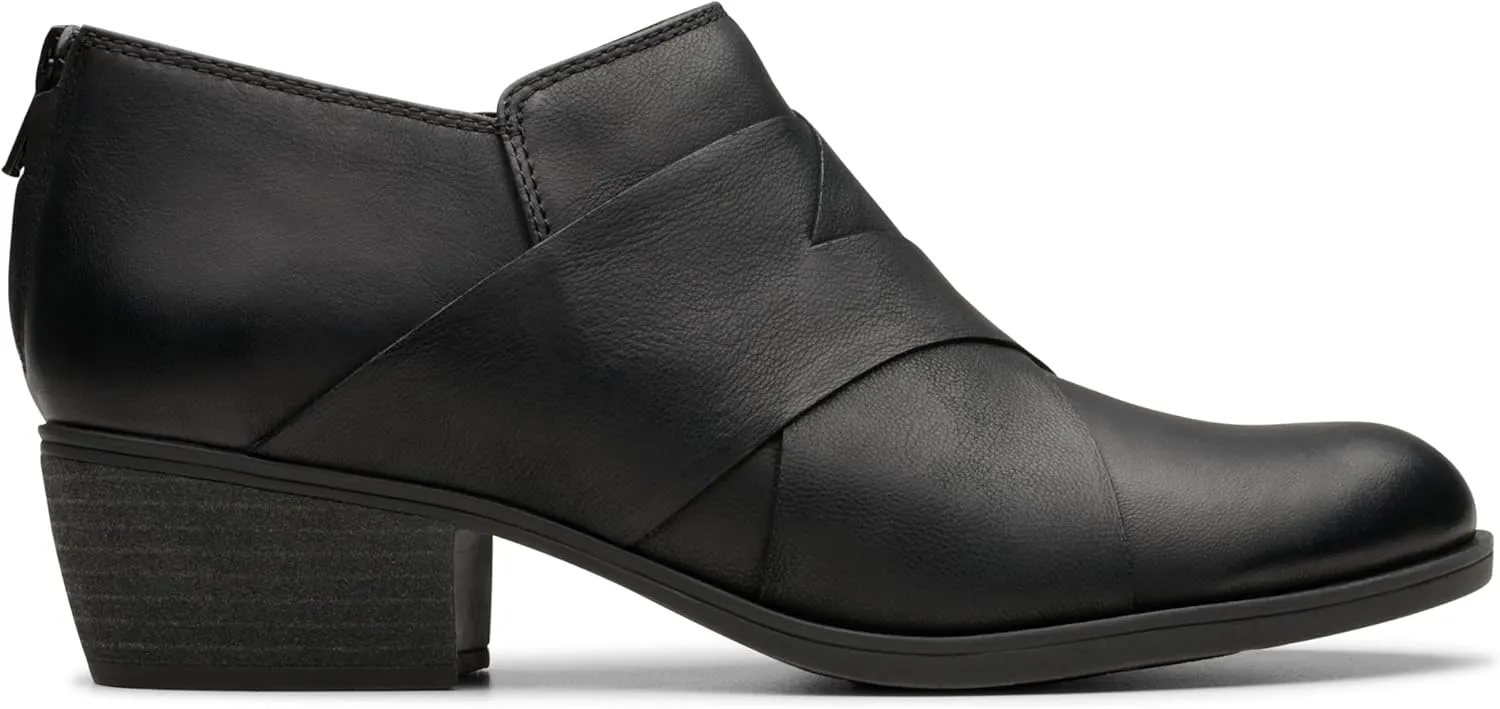 Clarks Women's Charlten Gema Loafer