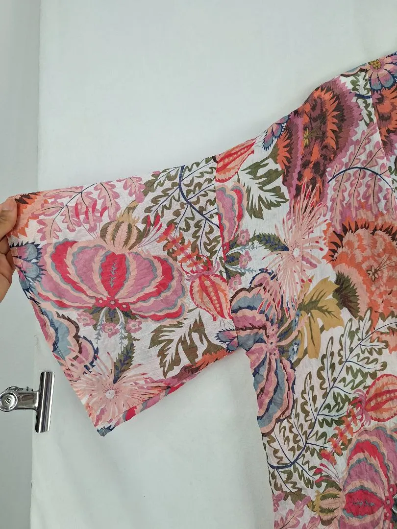Daisy's Closet Beachy Lightweight Floral Cardigan Size L
