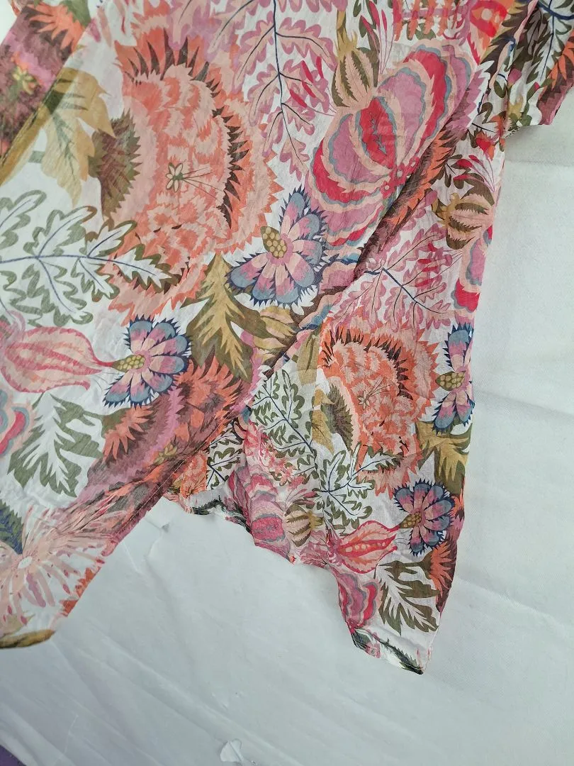 Daisy's Closet Beachy Lightweight Floral Cardigan Size L