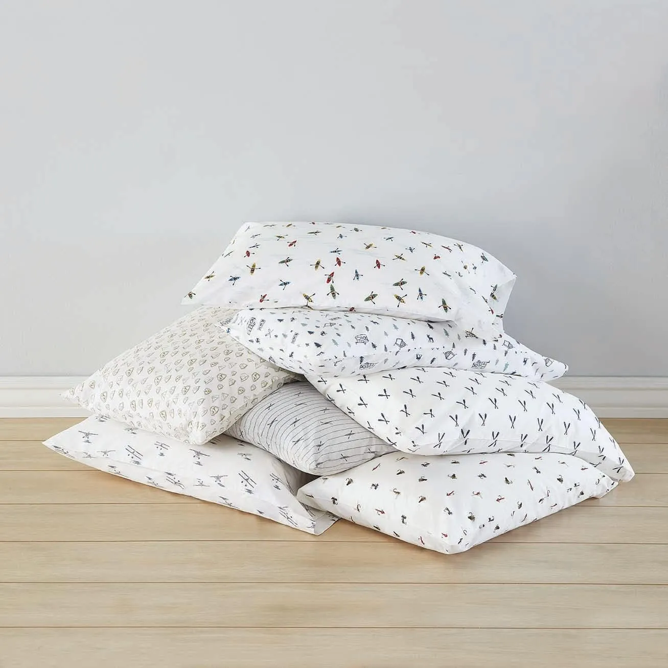 Eddie Bauer Home | Percale Collection Sheet Set-100% Cotton, Crisp & Cool, Lightweight & Moisture-Wicking Bedding, Queen, Animal Tracks