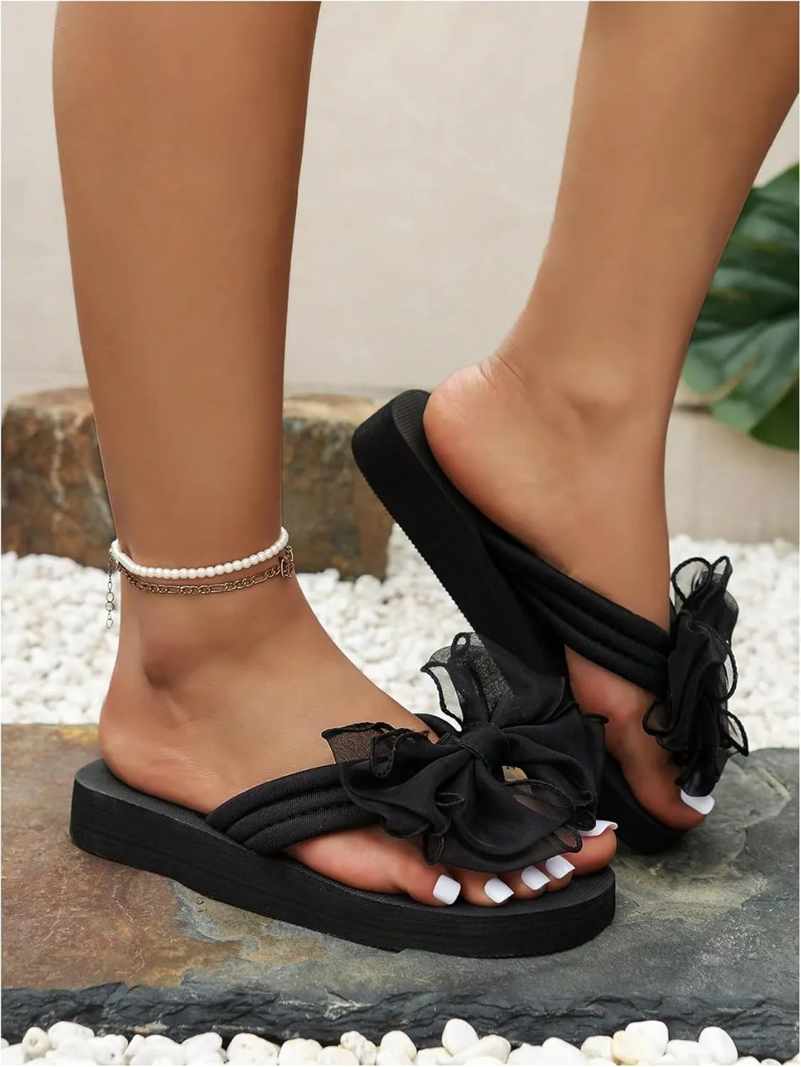 GORGLITTER Women's Bow Sandals Flip Flops Beach Sandals Flats Round Open Toe Slide Sandals