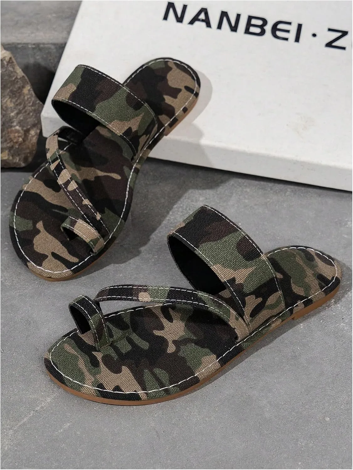 GORGLITTER Women's Camo Flat Sandals Open Toe Strap Vacation Slide Sandals