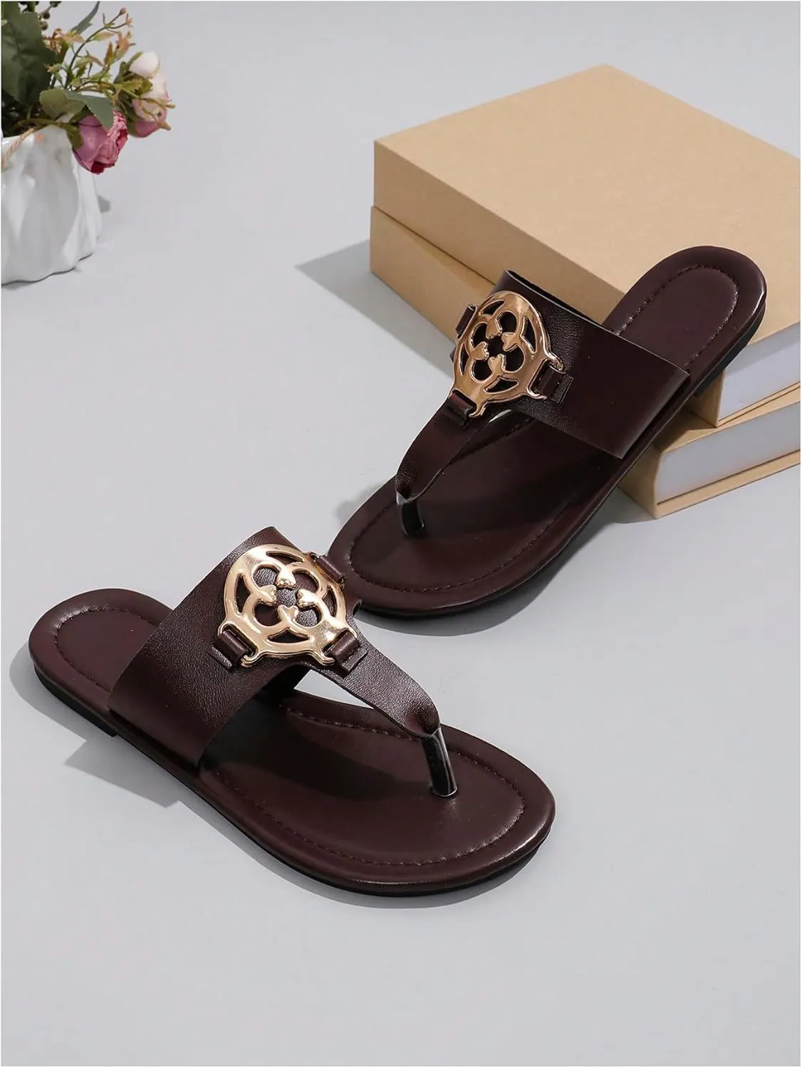 GORGLITTER Women's Flip Flop Thong Sandals Metallic Cute Dressy Comfortable Slide Flat Sandals