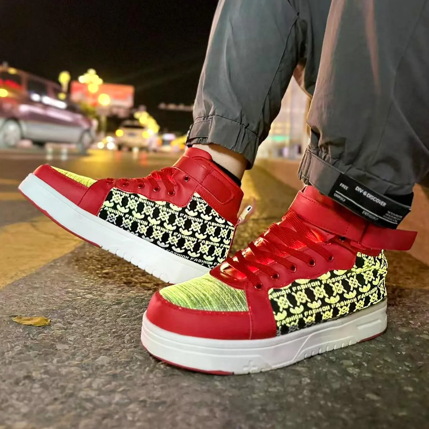 Hot Dingding Fiber Optic LED Shoes for Women Men Light Up Sneakers for Adult USB Charging Flashing Luminous Trainers Shoes