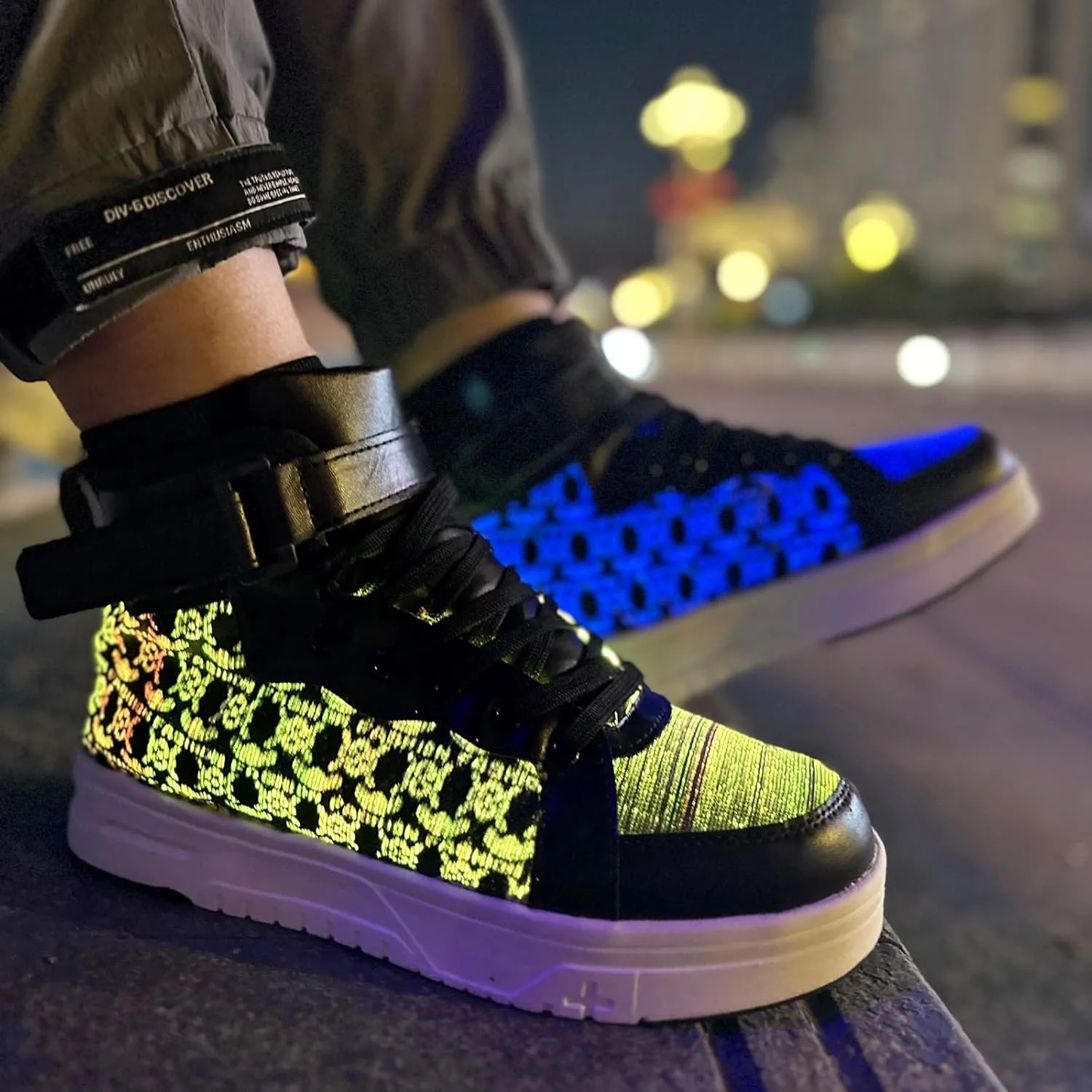 Hot Dingding Fiber Optic LED Shoes for Women Men Light Up Sneakers for Adult USB Charging Flashing Luminous Trainers Shoes