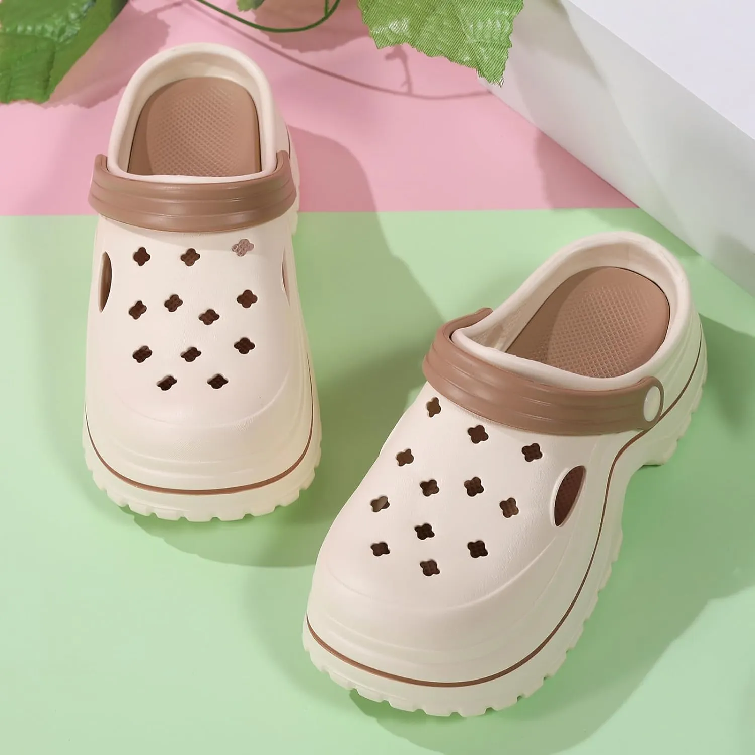 ihinzry Women's Platform Clogs Gardener Shoes 2.5 Inches Heeled Mules Clog Slip On Slides Shoes Outdoor Slippers
