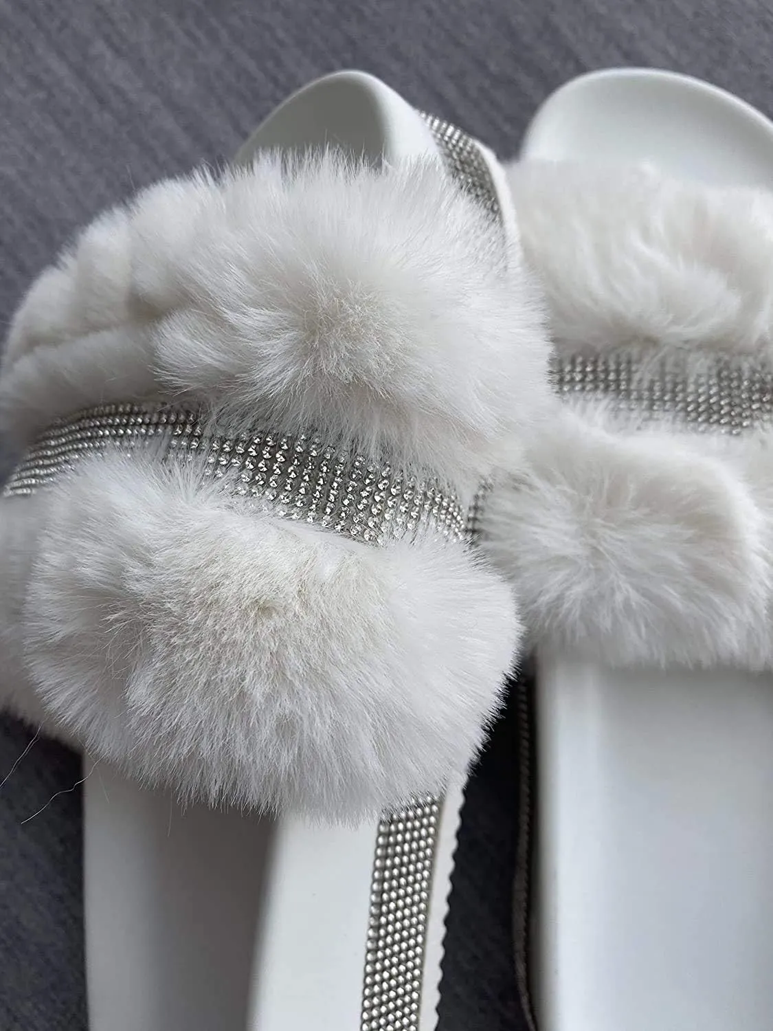 JITUUE light Slide Slippers for women Slip On heel Flats Platform with Faux Fur Rhinestone Outdoor Indoor Open Toe Sandals