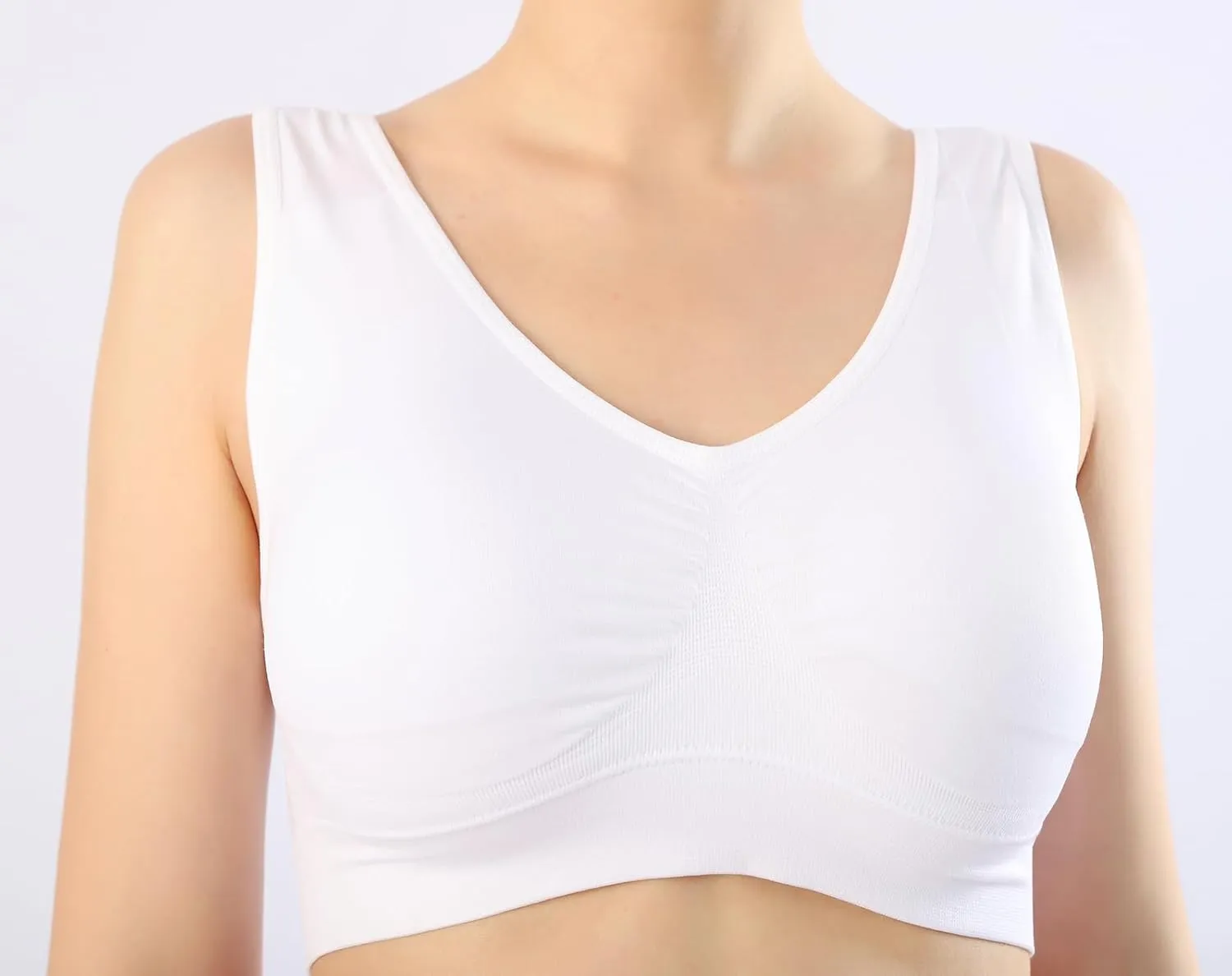 KINYAOYAO 3 Pack Women's Ultimate Comfy Medium Support Seamless Wireless Sports Bra with Removable Pads