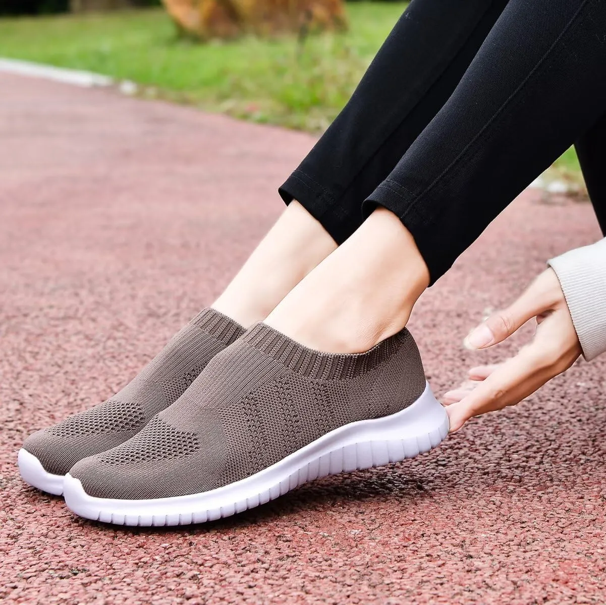 konhill Women's Walking Tennis Shoes - Lightweight Athletic Casual Gym Slip on Sneakers