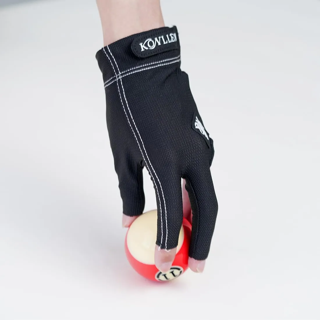 KONLLEN Billiards Gloves for Left Hand/Right Hand L/XL Pool Gloves Professional Non-Slip Adjustable Breathable Snooker Gloves Popular Sizes for Men & Women