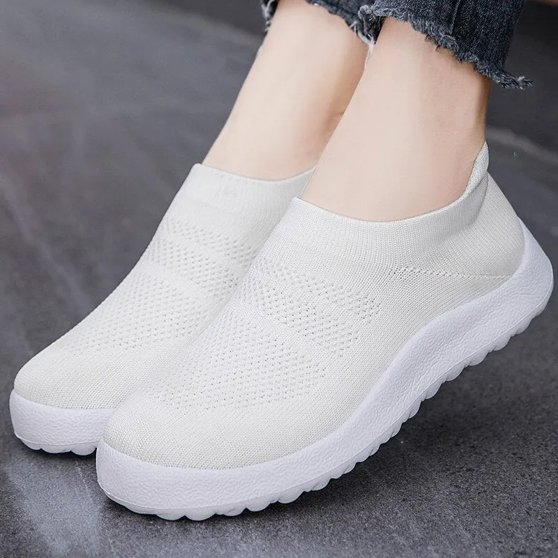 Lightweight Slip-on Sneakers