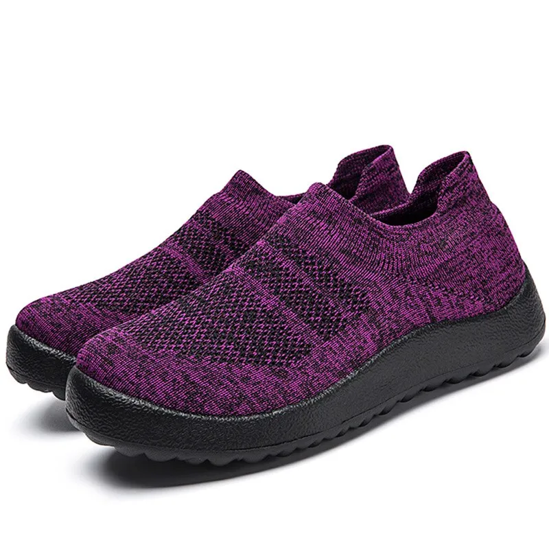 Lightweight Slip-on Sneakers