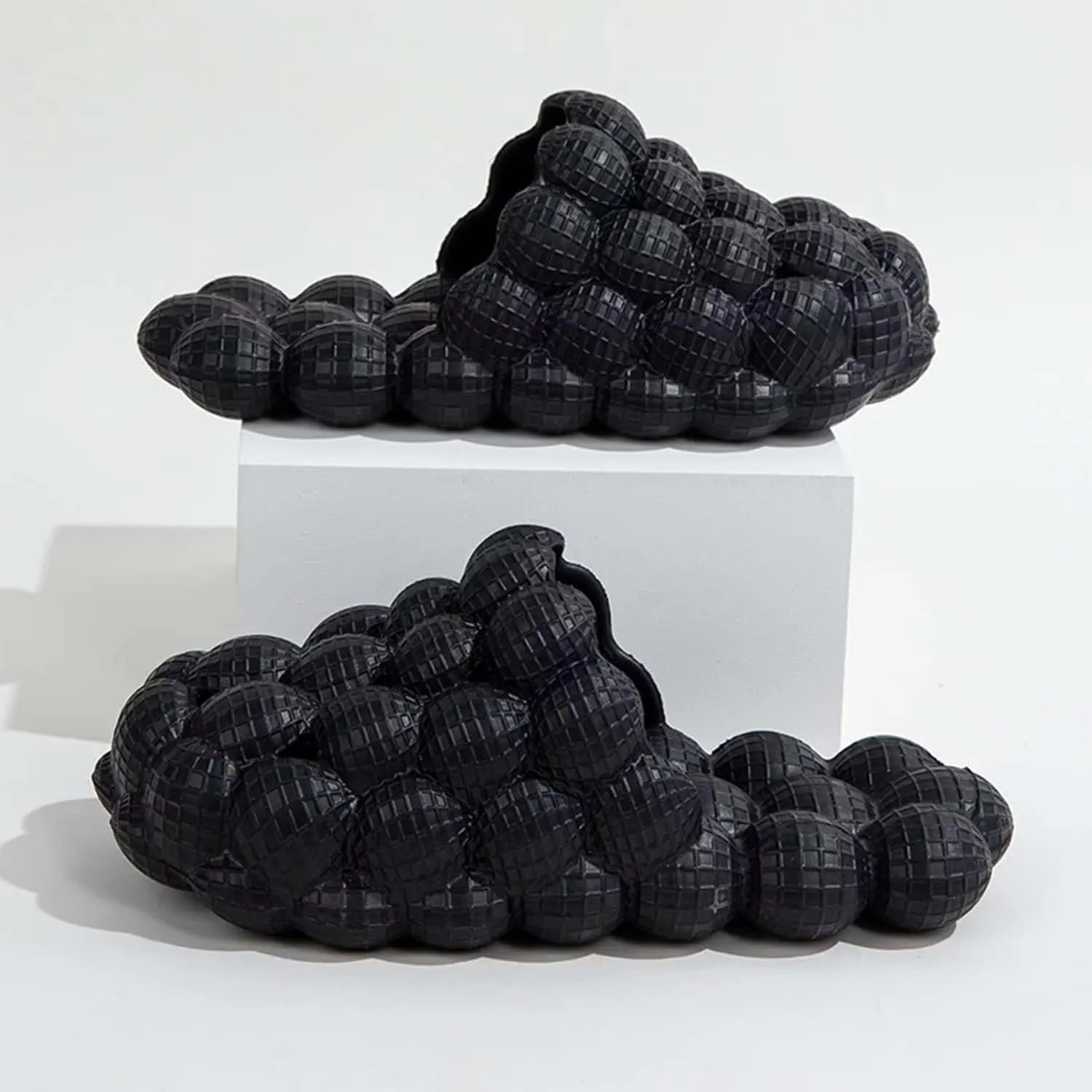 Massage foam sandals Women's men's non-slip cloud slippers Soft and comfortable sandals