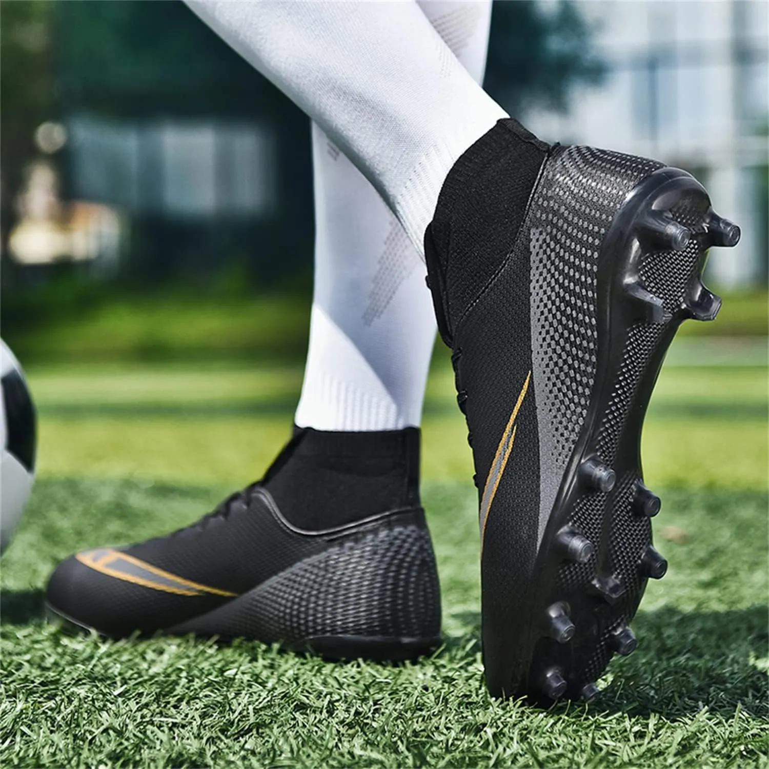 MDPCX Competitive Unisex Soccer Shoes Men Women Indoor Outdoor Football Boots Athletic Turf Mundial Team Cleat Running Sports Lightweight Breathable Anti-Skid Damping Shoes