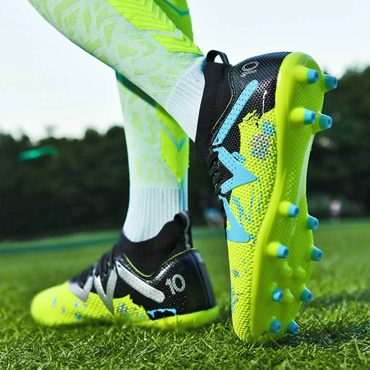 MEBAMY Kids Soccer Cleats Spikes Indoor: Comfortable High Ankle AG Youth Football Cleats Training Sneaker