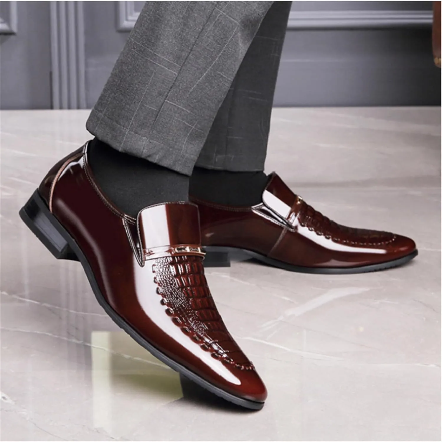 Men Wedding Tuxedo Shoes Crocodile Printed Formal Oxfords Shoes Pointed Toe Slip-on Patent Leather Dress Shoes