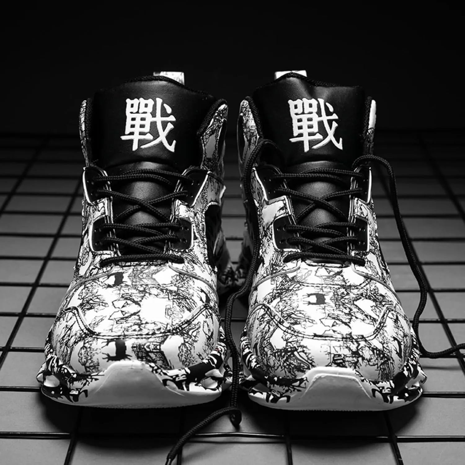 Men's Fashionable Sneakers with Unique Patterns. Comfortable and Versatile, Suitable for Running, Training, and Daily wear.