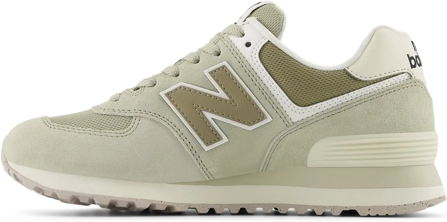 New Balance Women's 574 V2 Turtledove Sneaker