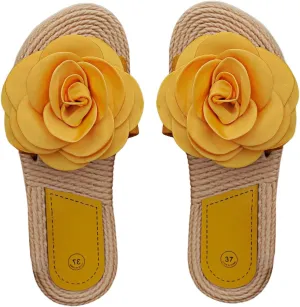OYOANGLE Women's 3D Floral Straw Flat Sandals Lightweight Slip on Slide Sandals Beach Vacation Shoes