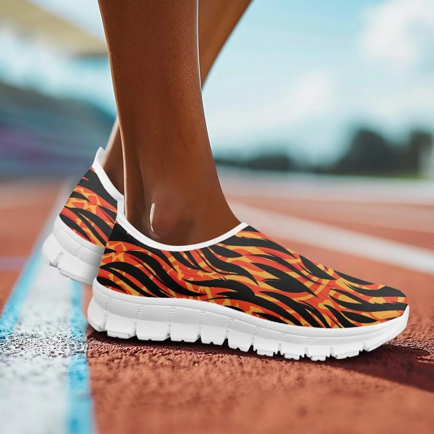 Pop Leopard Print Slip on Shoes Women Low Top Casual Mesh Shoes with Arch Support Insole Business Work Outdoor Sneaker