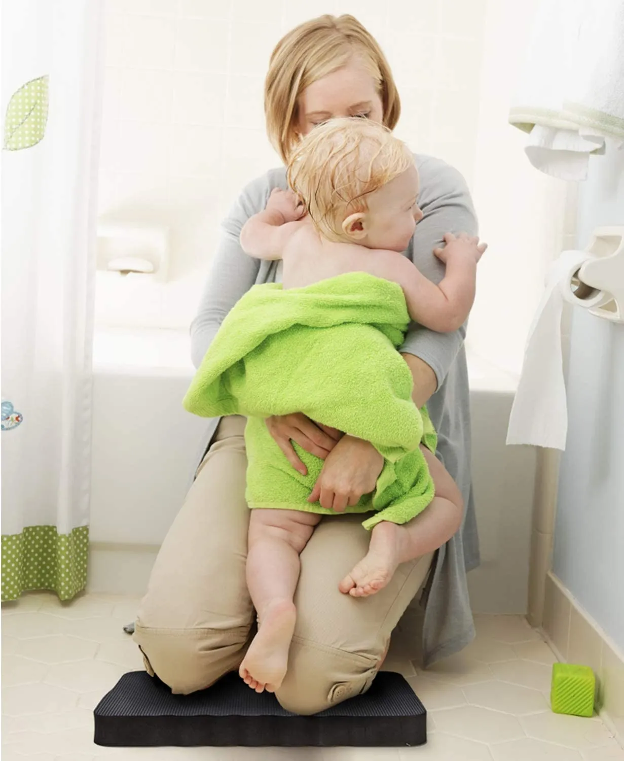 Premium Thick Kneeling Pad, Ohuhu 2-Pack Large Comfortable Gardening Knee Mat with 2 Different Surfaces, Extra Thick Knee Cushion Kneeler for Gardening Work Baby Bath Exercise Praying, 17x11x1.5'' Gifts for Fathers Day