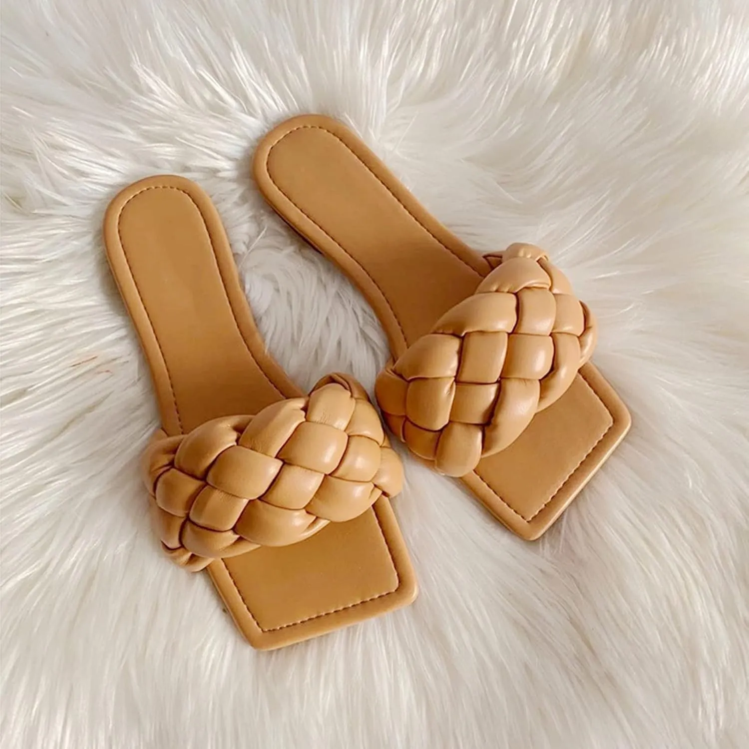QMFUR Women Square Toe Flat Sandals Woven Leather Slippers Beach slides
