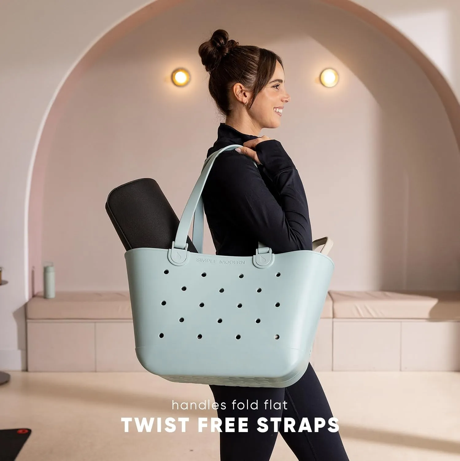 Simple Modern Medium Beach Bag | Waterproof Getaway Rubber Tote with Zipper Pocket for Travel, Pool, Boat, Groceries, Sports | Electric Lavender