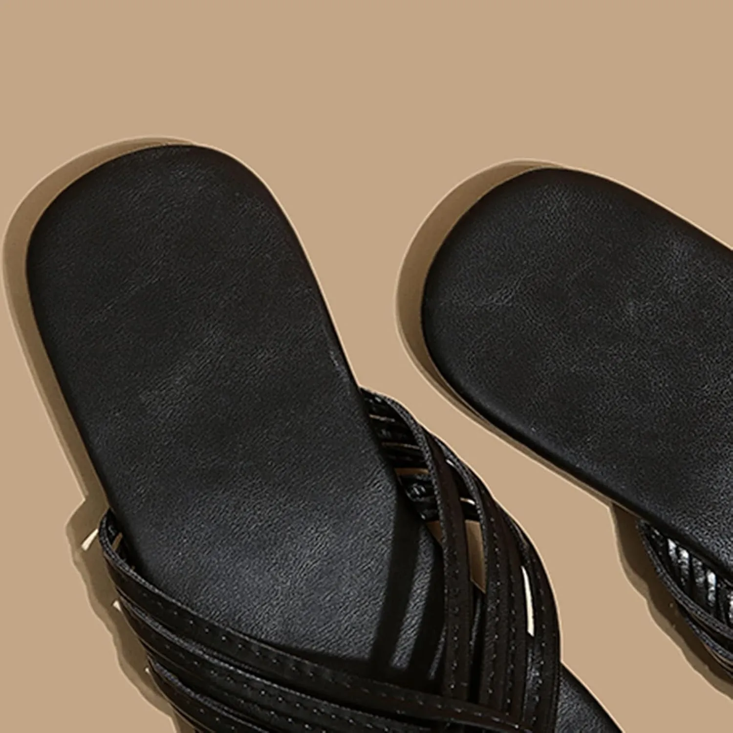 Stylish Beach Flat Flip Flops Women's Strappy Slides Summer Thong Sandals Comfortable Flat Slip-On Slippers Footwear