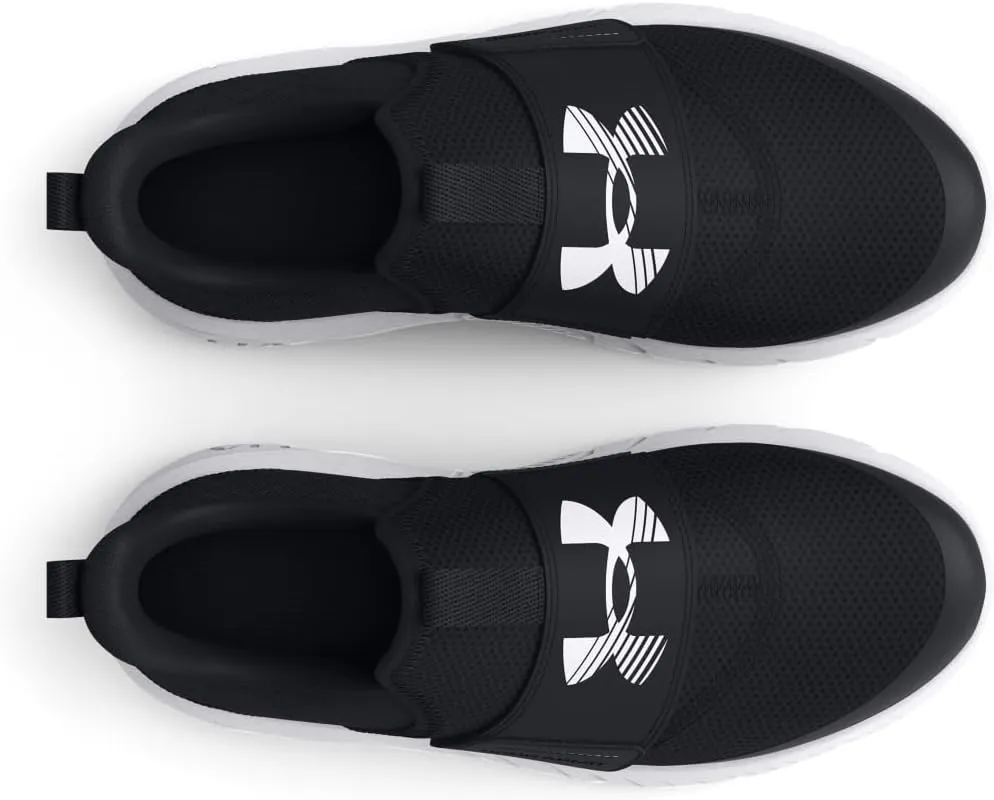 Under Armour Kids' Grade School Flash Sneaker