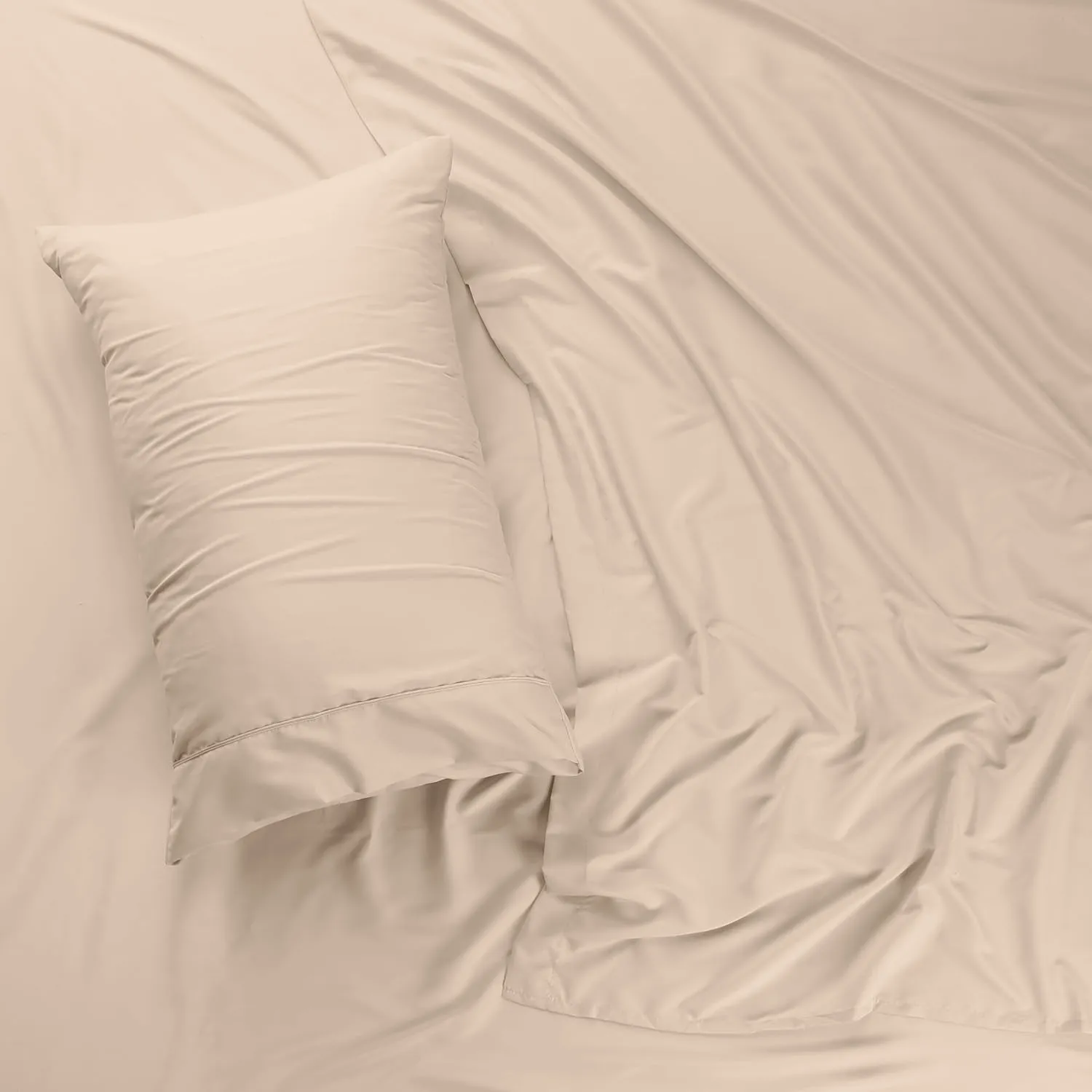 Utopia Bedding Queen Sheet Set - Brushed Microfiber - Soft Bed Sheets for Queen Size Bed Set - Includes 1 Fitted, 1 Flat, & 2 Pillow Cases - Deep Pocket (Beige)