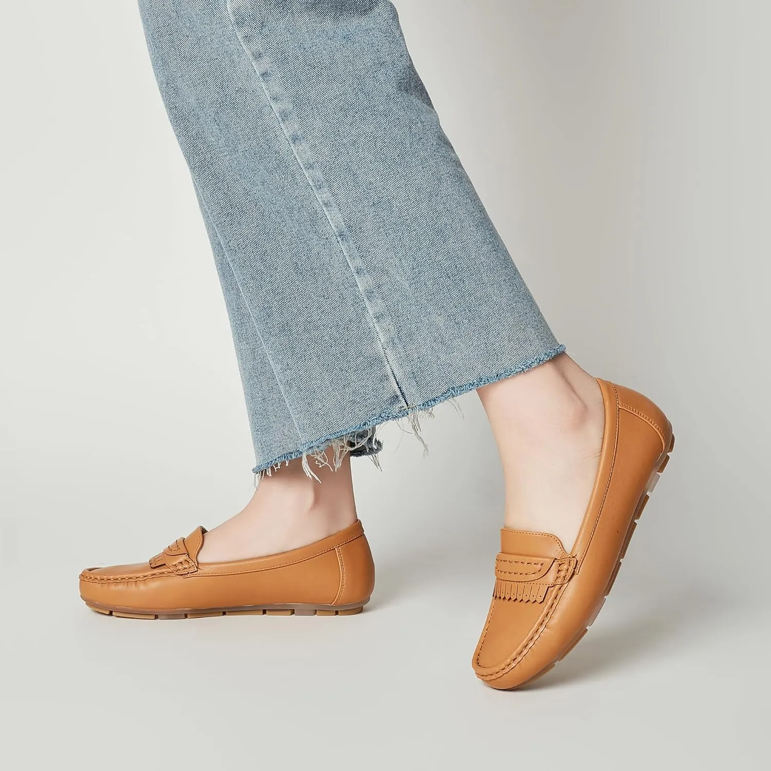 Women's Business Loafers Work Casual Flats Shoes Lightweight Penny PU Leather Slip On Walking Shoes