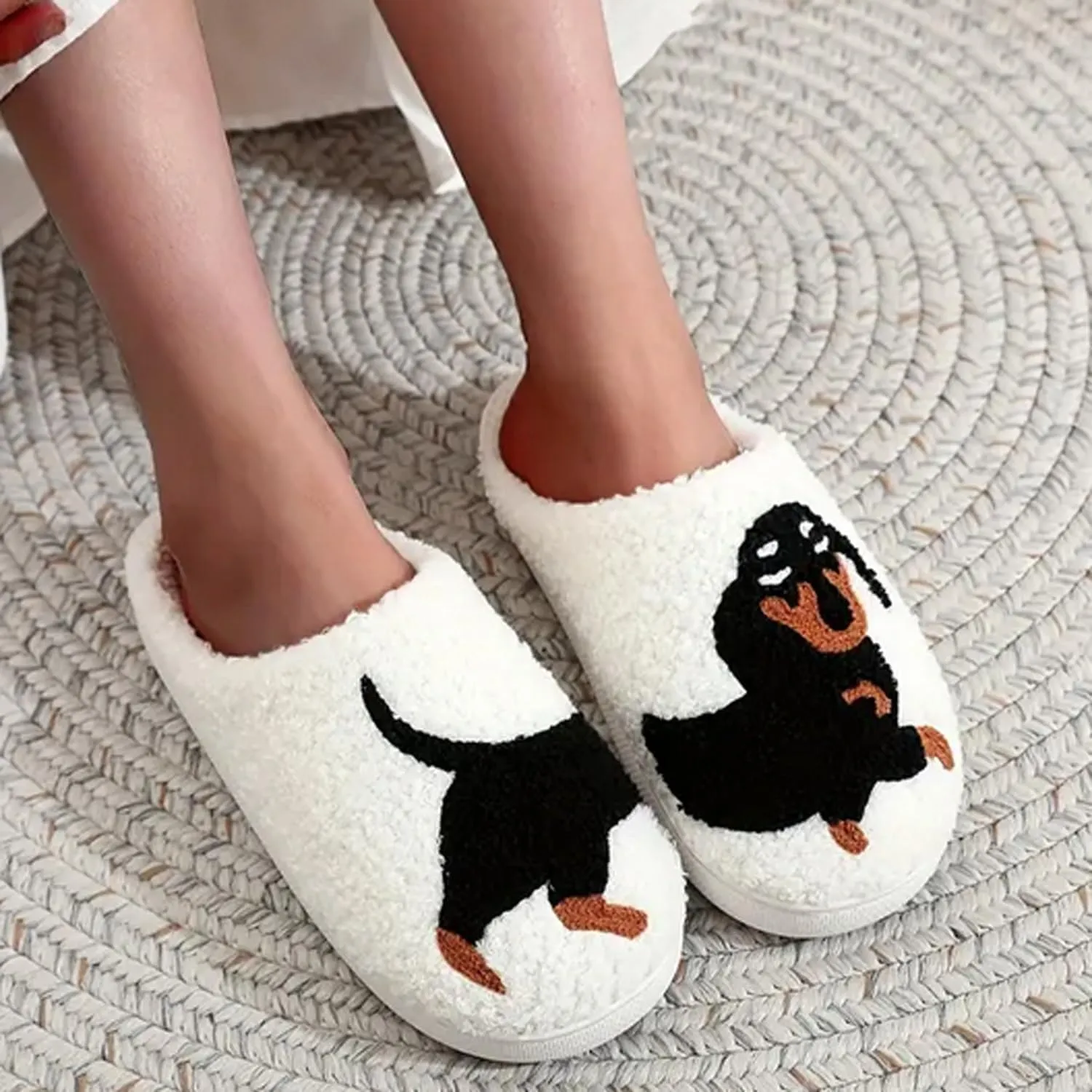 Women's Dachshund Dog Soft Sherpa Plush Slide Slippers, White