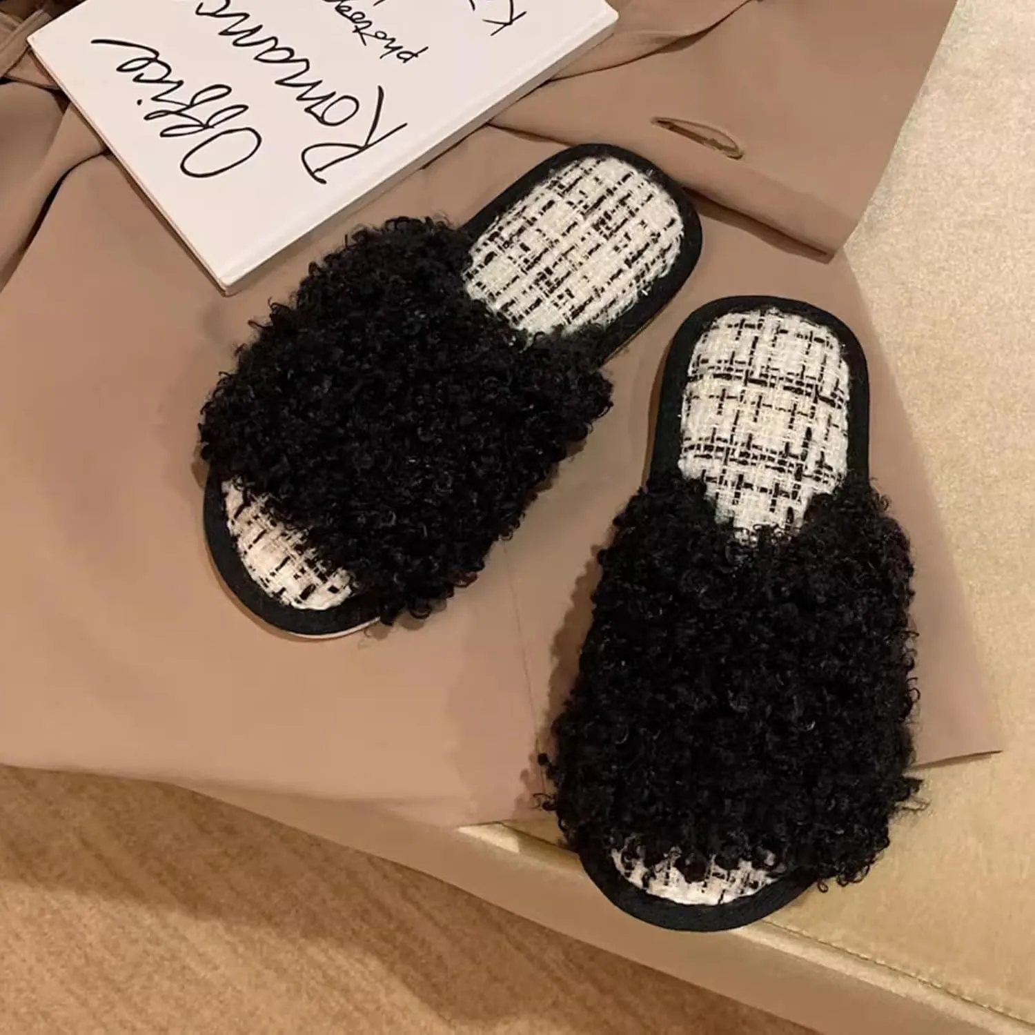 Women's Frizzy Fuzzy Slippers Plush Comfy Faux Fur Lined Slippers Memory Foam Fluffy Slide Sandals Open Toe Indoor Anti-skid Sole House Shoes