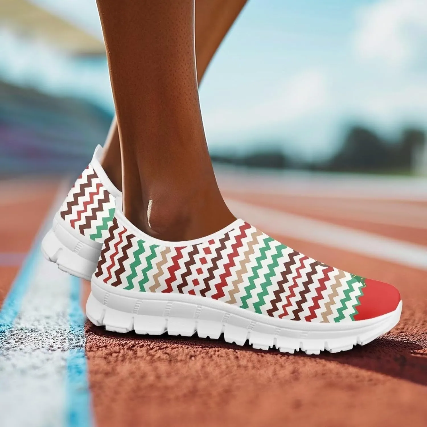 Women's Slip On Sneakers Comfort Casual Travel Walking Shoes Lightweight Non Slip Sports Running Shoes US 5.5-11.5