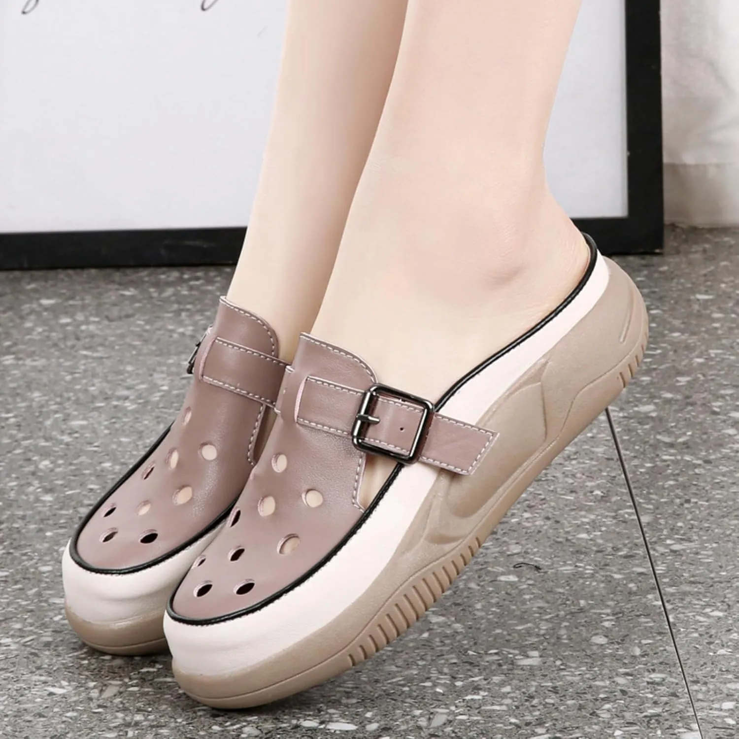 Women's Thick Platform Hollow Slip - on Mules, Breathable Closed Toe Walking Shoes for Outdoor & Beach