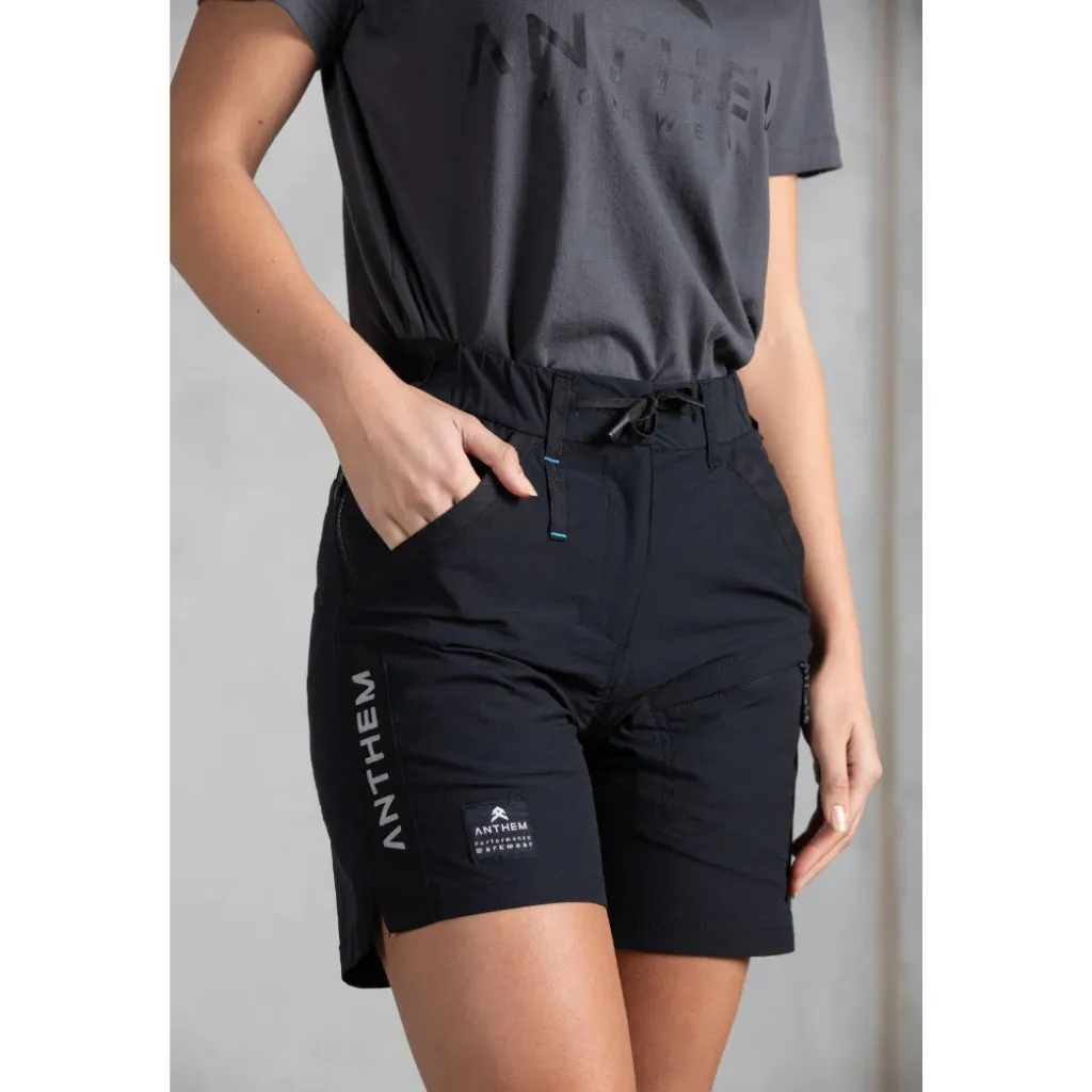 Womens Triumph Short