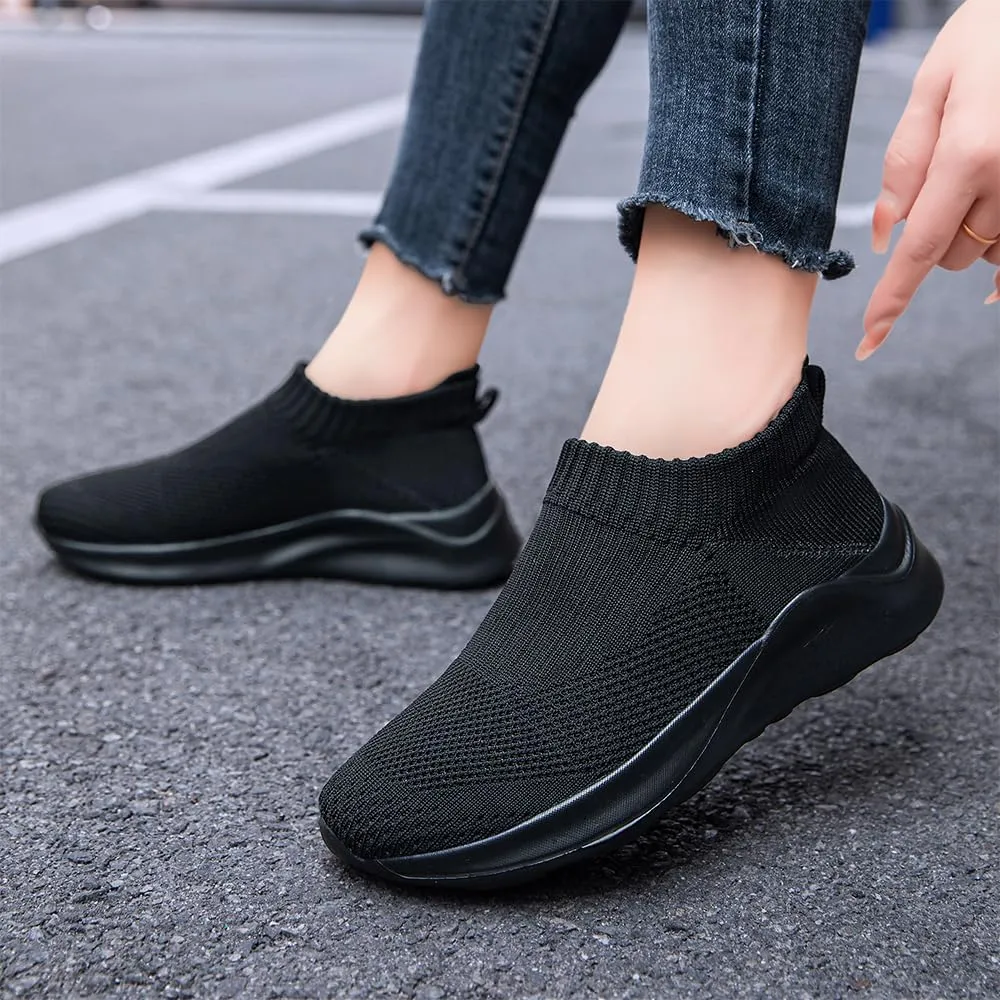 Women's Wide Toe Box Barefoot Sneakers Walking Slip On Shoes Zero Drop Running Sneakers Breathable Non Slip Casual Jogging Shoes